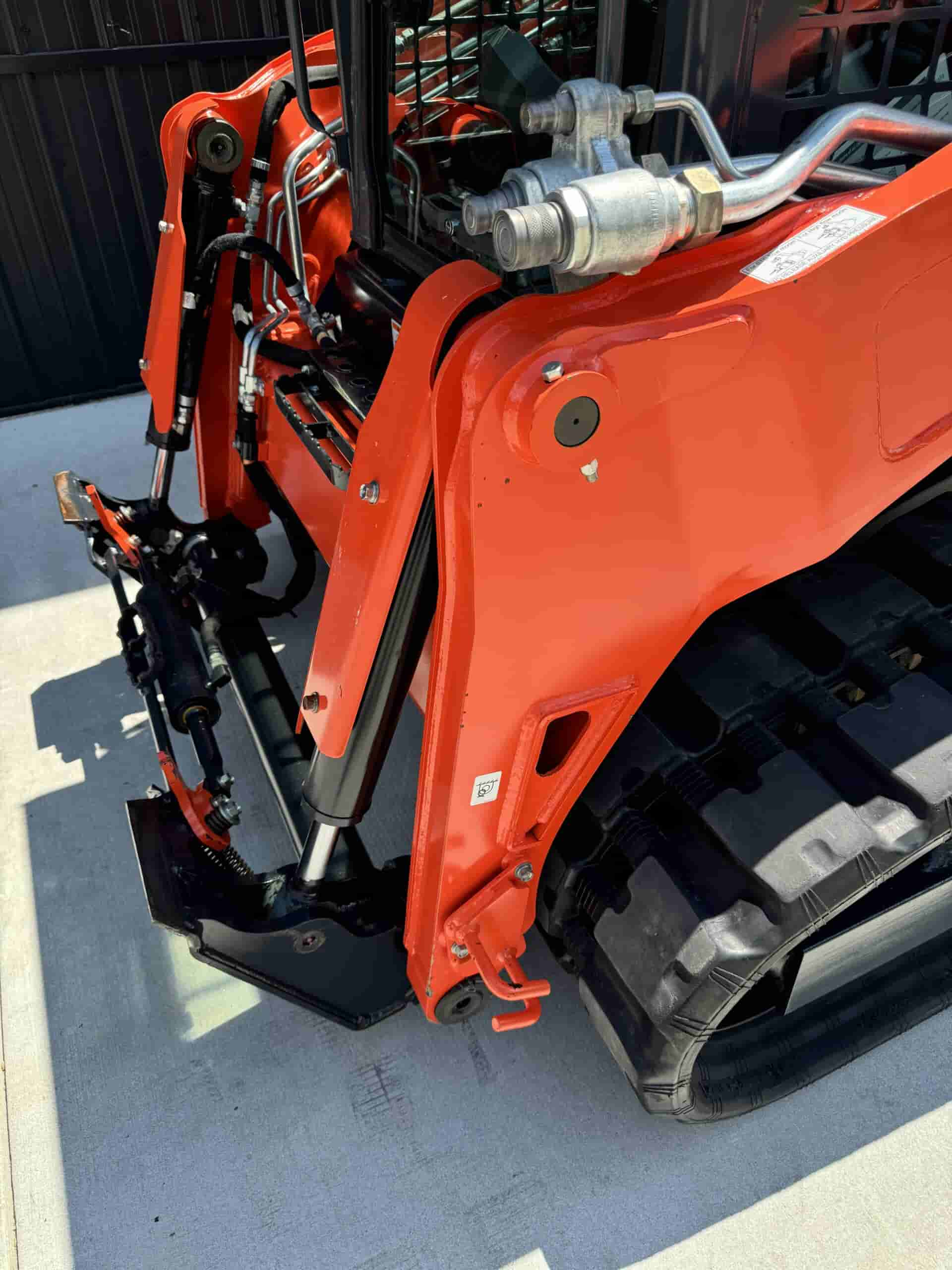 2021 KUBOTA SVL65-2 CLEAN
